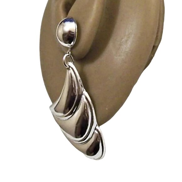 Layered Waves Disc Pierced Earrings Silver Tone - Picture 4 of 5